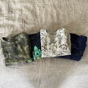 Toddler 5T Bundle of Sweatshirts
